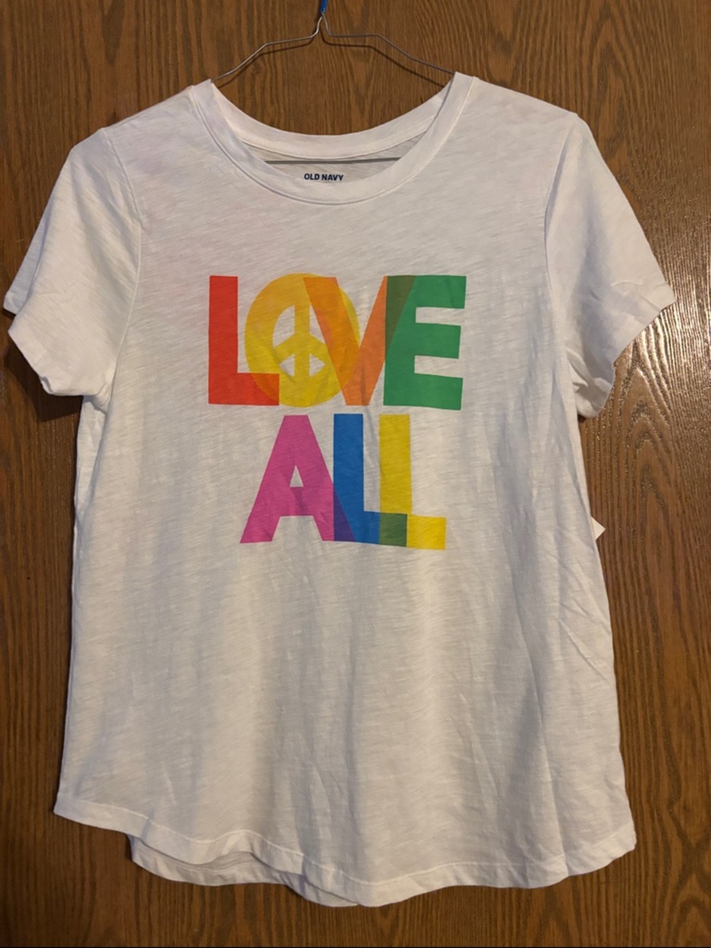 Old Navy White Short-Sleeve 'LOVE ALL' Rainbow Graphic Tee Size M NWT